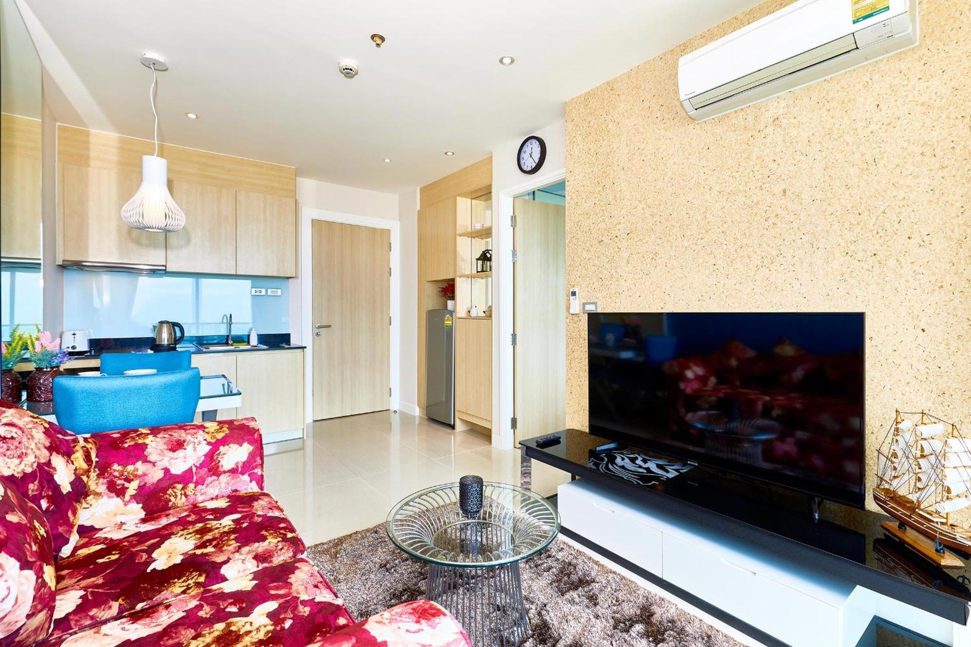 Ferienwohnung Grande Carribean - Seaview - Jomtien -Free Taxi From The Airport Pattaya Exterior foto